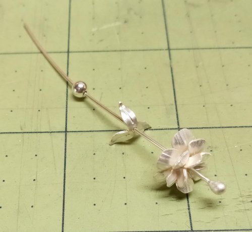 Judy Larson's Creating a Flower Stem - , Metalwork, Butane Torch, Soldering, Solder, assemble the flower